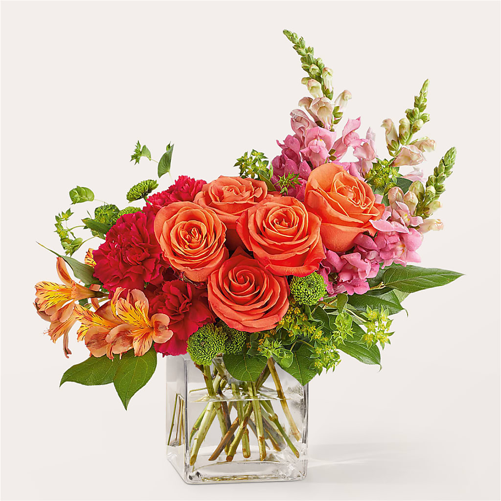 Cosmopolitan Bouquet – Marshall Floral Llc, Marshall MO
