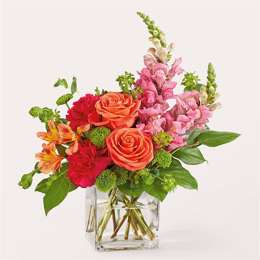 Cosmopolitan Bouquet – Marshall Floral Llc, Marshall MO