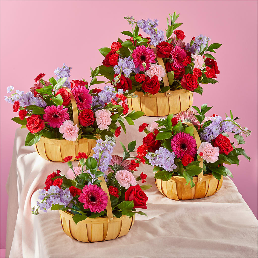 Pink Picnic Basket –  Marshall Floral Llc, Marshall MO