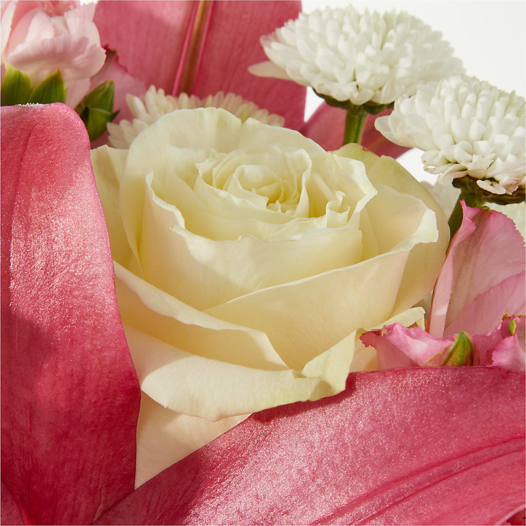 Piece of Cake Bouquet –  Marshall Floral Llc, Marshall MO