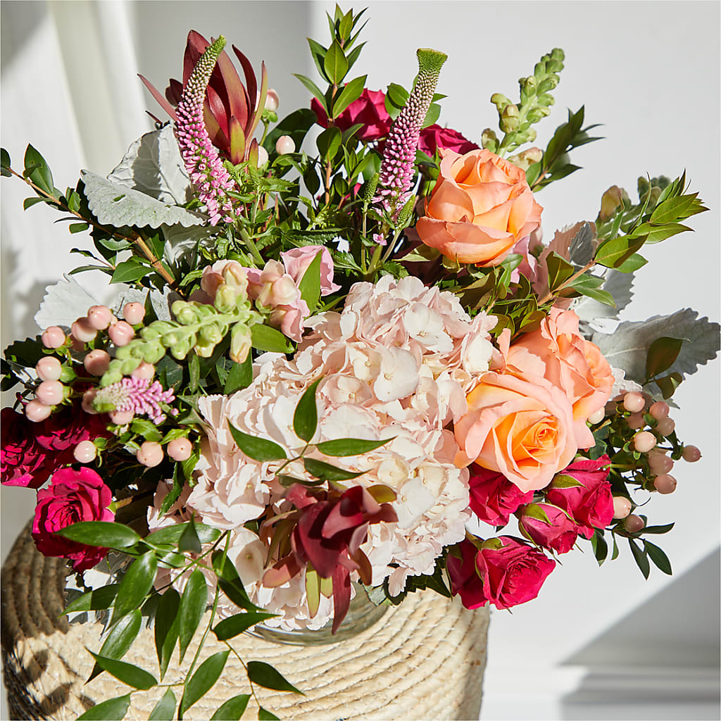 Glitz & Glam Bouquet –  Marshall Floral Llc, Marshall MO