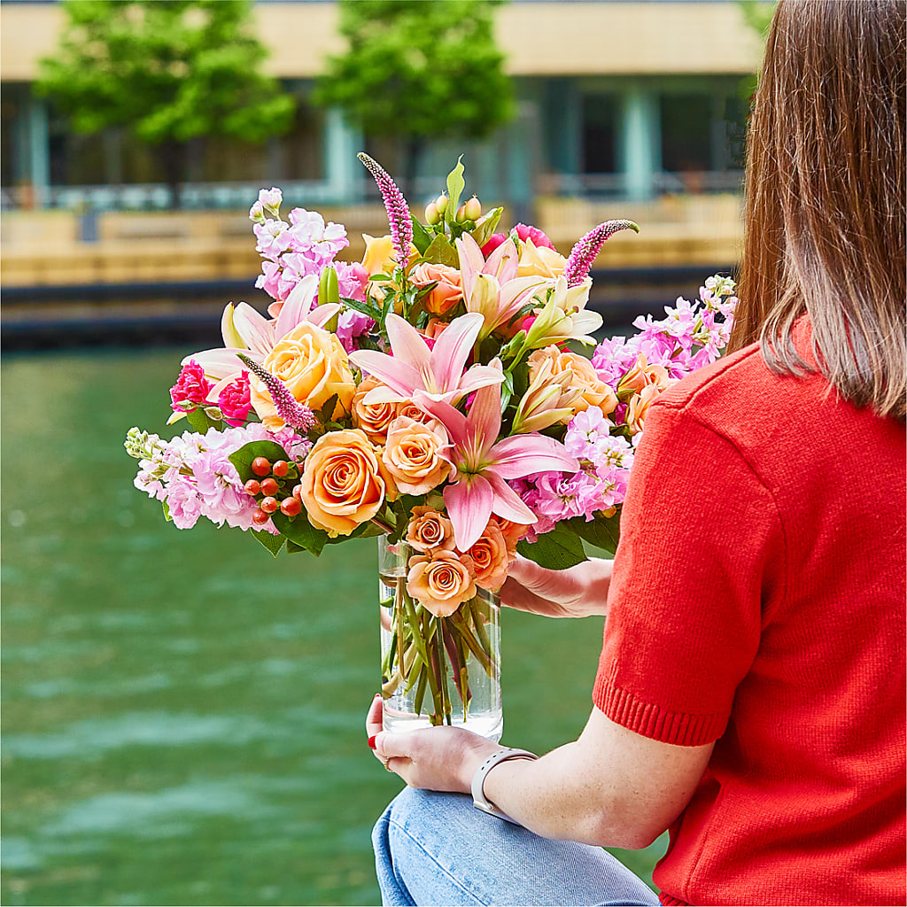 Bisous Bouquet –  Marshall Floral Llc, Marshall MO